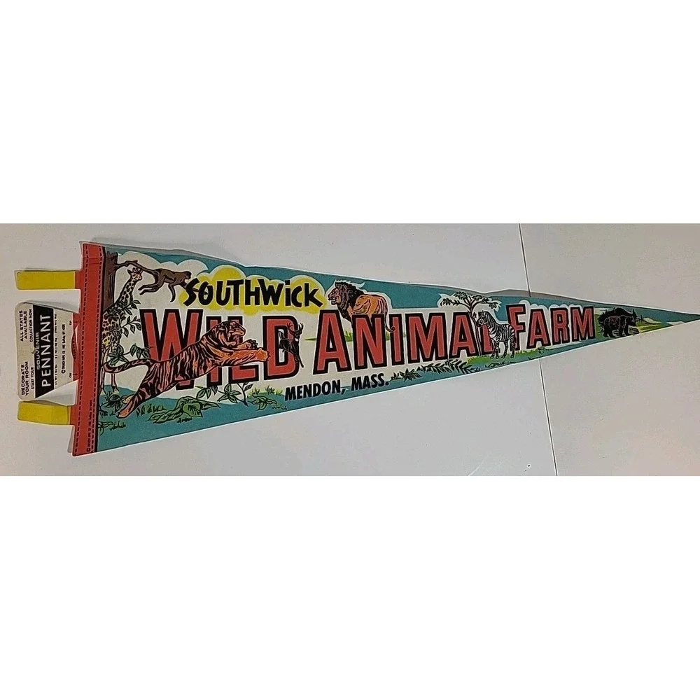 Vtg Souvenir Felt Flag Pennant Southwick Animal Farm Mendon Mass Tiger Lion Bear